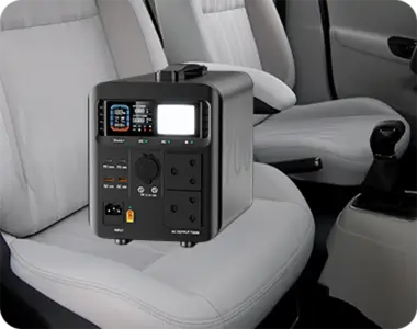 700w Portable Power Station Car Charging