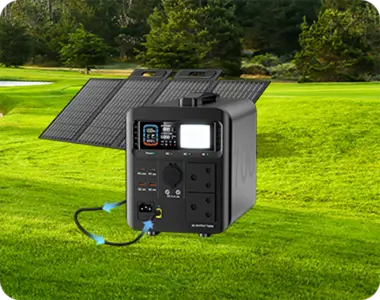 700w Portable Power Station Solar charging